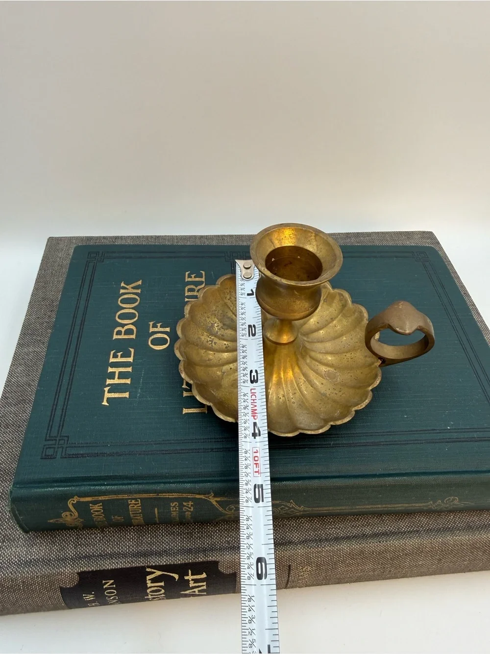 Vintage Brass Chamberstick Candle Holder Scalloped Saucer Base Finger Loop